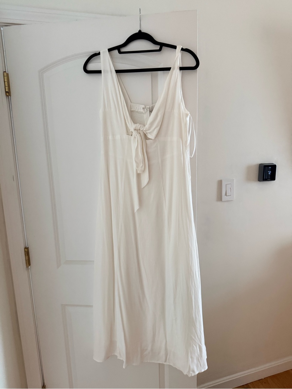 Archer Midi Dress - Picture 2 of 3